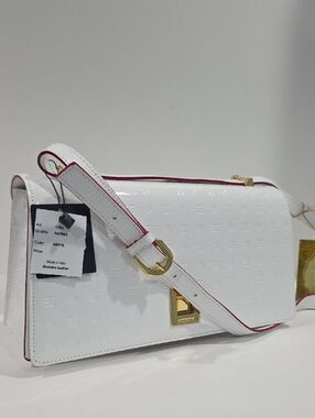 NWT ✅ ARCADIA White Patent Leather Crossbody Shoulder Bag #1569⭐ NWT